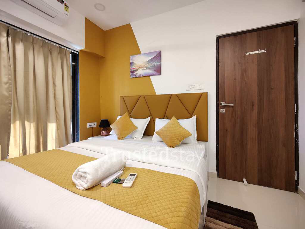 Bedroom one of TrustedStay Aleta Residency Service Apartment in Powai, Mumbai